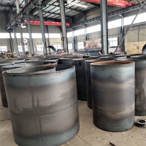 选择哈密钢护筒的材质时考虑哪些条件？